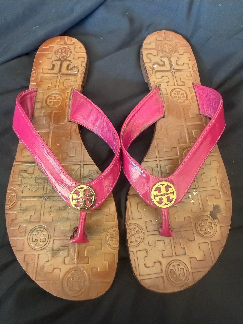 Tory Burch Thora Patent Leather Thong Size 8M